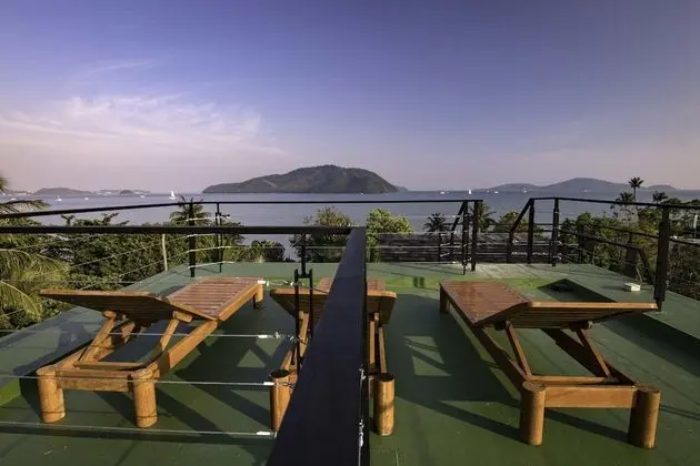 Panoramic Dört Kişilik Oda, Okyanus Manzaralı, Havuz Kenarı