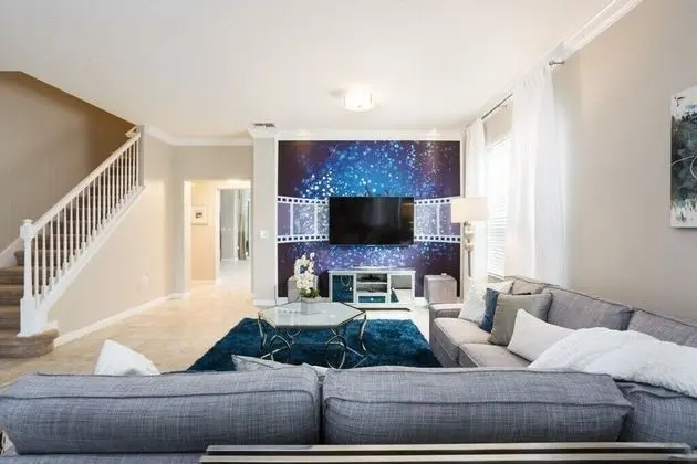 Ev (Wonderful 6 bed 5 bath House w Pool 1)
