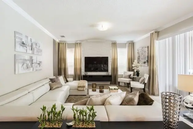 Ev (Wonderful 6 bed 5 bath House w Pool 1)