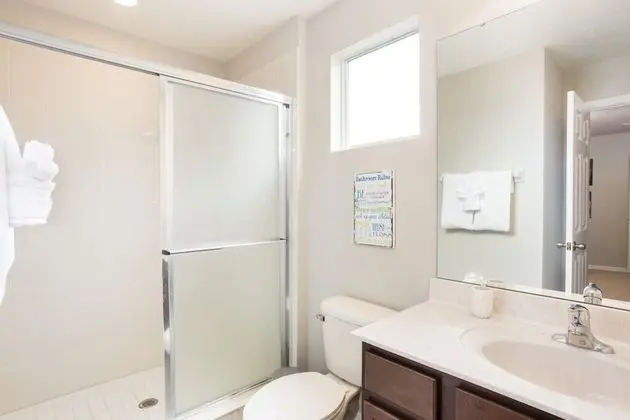 Ev (Wonderful 6 bed 5 bath House w Pool 1)