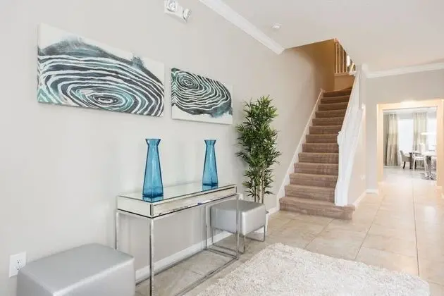 Ev (Wonderful 6 bed 5 bath House w Pool 1)