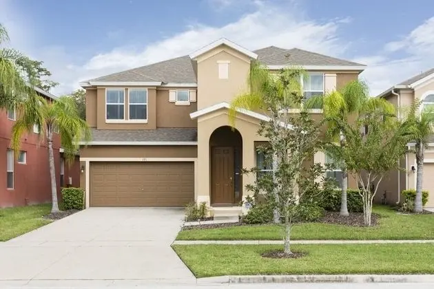 Ev (Wonderful 6 bed 5 bath House w Pool 1)