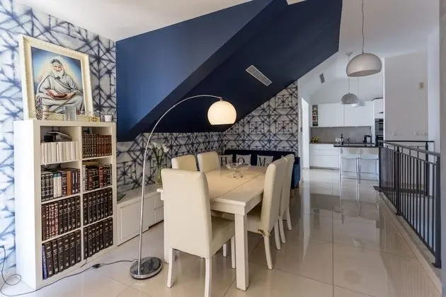 Deluxe Dubleks, Şehir Manzaralı