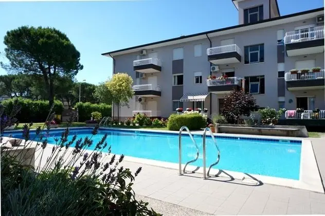 Apart Daire, 2 Yatak Odası, Balkon