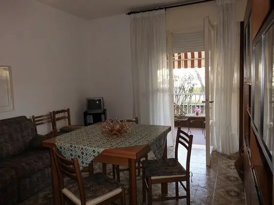 Apart Daire, 2 Yatak Odası, Balkon