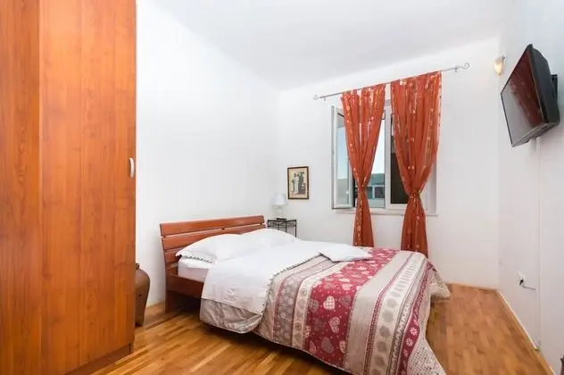 Classic Apart Daire, 2 Yatak Odası, Zemin Kat