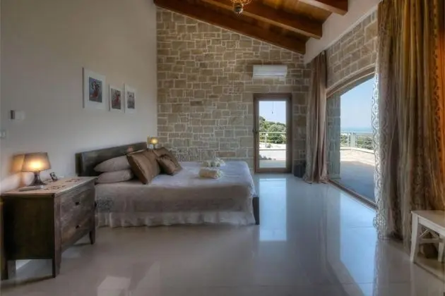 Villa, Sigara İçilebilir