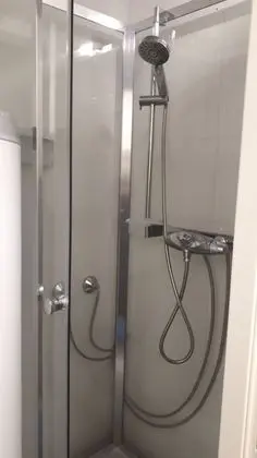 Budget Double Room, Shared Bathroom (Nr 03)