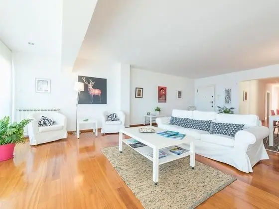 Apart Daire, 2 Yatak Odası, Balkon