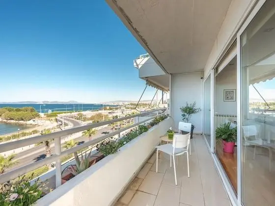 Apart Daire, 2 Yatak Odası, Balkon