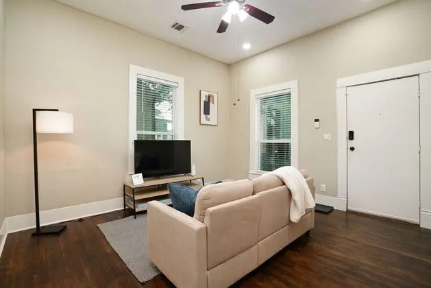 Ev (3 Bedrooms)