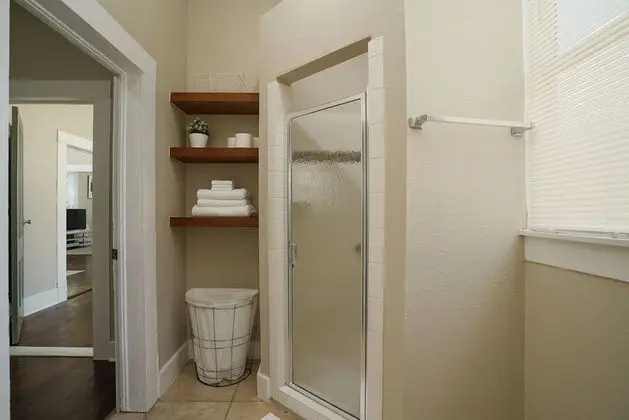 Ev (3 Bedrooms)