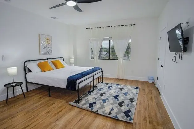 Sıra Ev, 3 Yatak Odası (4 Bedrooms)