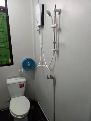 Ortak Ranzalı Oda, Karma Ranzalı Oda