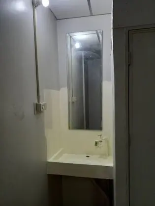 Ortak Ranzalı Oda, Karma Ranzalı Oda