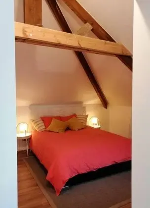 Apart Daire, 1 Büyük (Queen) Boy Yatak