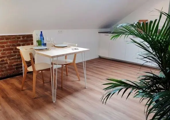 Apart Daire, 1 Büyük (Queen) Boy Yatak