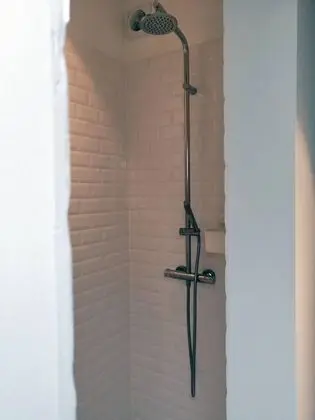 Apart Daire, 1 Büyük (Queen) Boy Yatak