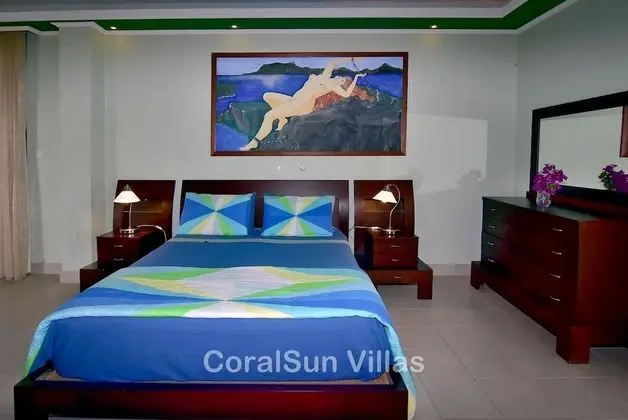 Villa, 5 Yatak Odası, Sigara İçilebilir, Şömine