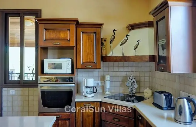Villa, 5 Yatak Odası, Sigara İçilebilir, Şömine