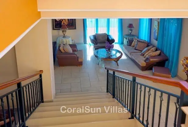 Villa, 5 Yatak Odası, Sigara İçilebilir, Şömine