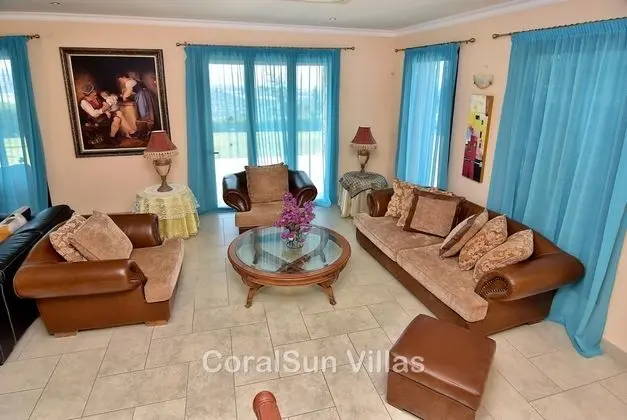 Villa, 5 Yatak Odası, Sigara İçilebilir, Şömine