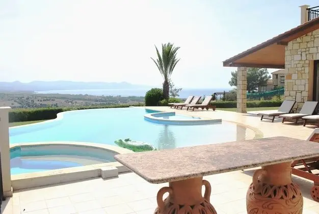 Villa, 5 Yatak Odası, Sigara İçilebilir, Şömine