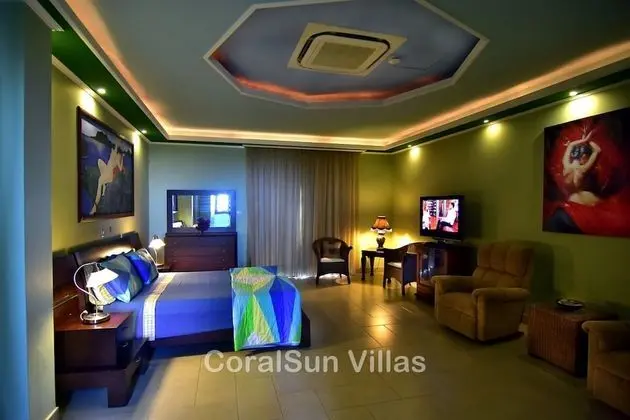 Villa, 5 Yatak Odası, Sigara İçilebilir, Şömine