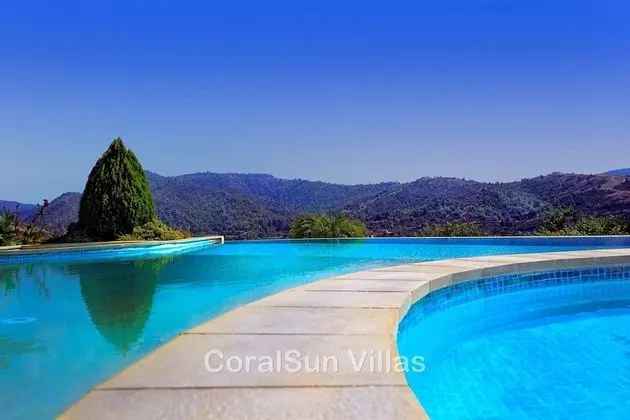 Villa, 5 Yatak Odası, Sigara İçilebilir, Şömine