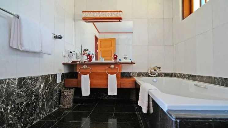 Süit, Denize Sıfır