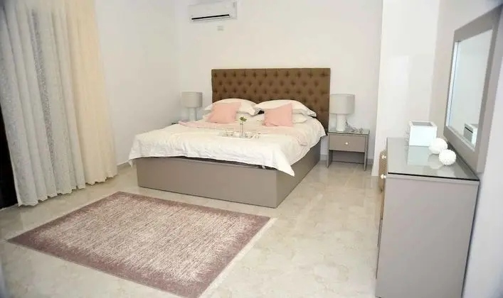 Apart Daire, 1 Büyük (Queen) Boy Yatak