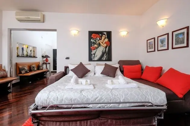 Stüdyo Süit, Şehir Manzaralı