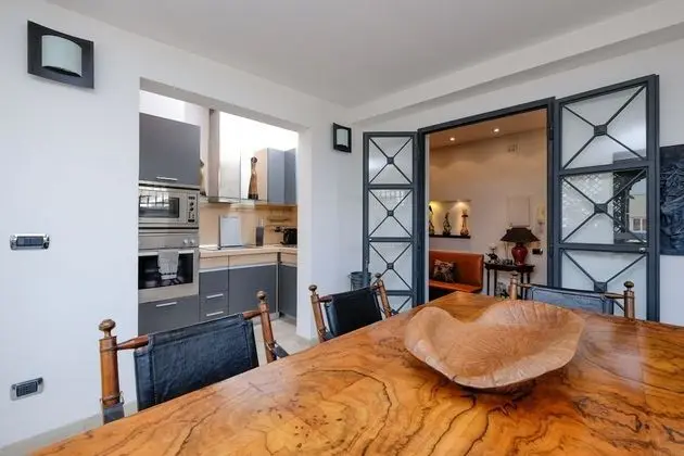 Stüdyo Süit, Şehir Manzaralı