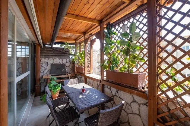 Stüdyo Süit, Şehir Manzaralı