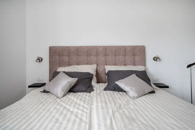 Family Ev, Birden Çok Yatak, Bahçeli (Amazing Pool & Relax Villa Loreta)