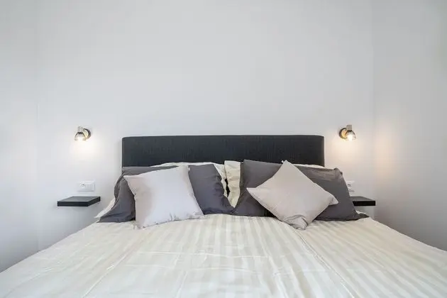 Family Ev, Birden Çok Yatak, Bahçeli (Amazing Pool & Relax Villa Loreta)