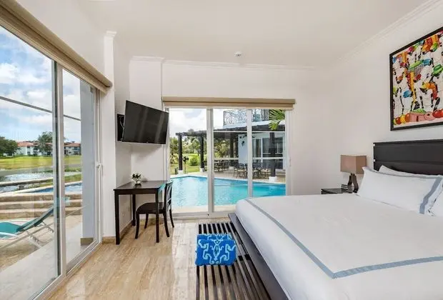 Deluxe Villa