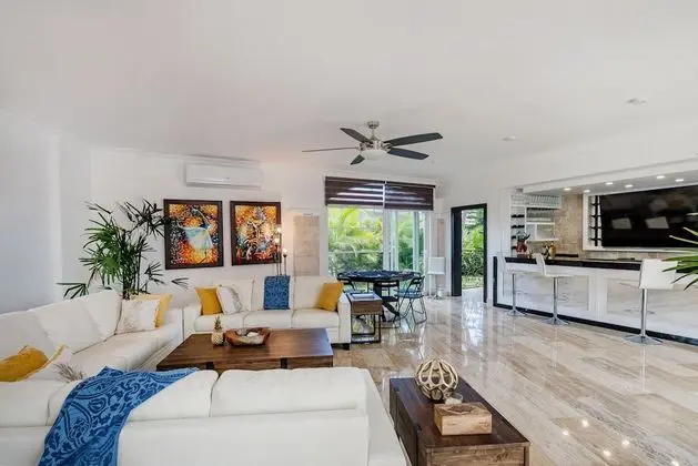 Deluxe Villa