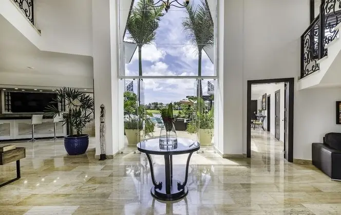 Deluxe Villa