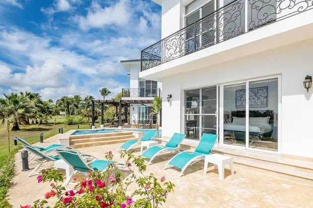 Deluxe Villa