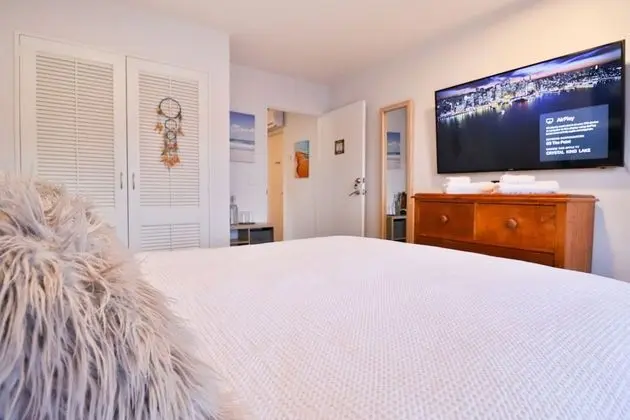 Comfort Tek Büyük Yataklı Oda, 1 En Büyük (King) Boy Yatak, Göl Manzaralı, Göl Kenarı