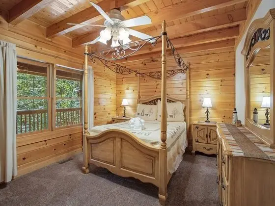 Kulübe (Amazing River Retreat)
