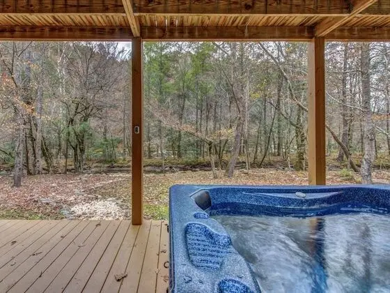 Kulübe (Amazing River Retreat)