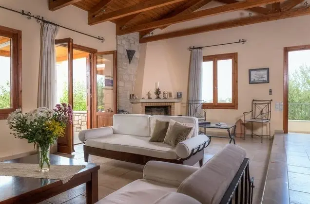 Classy Villa With Panoramic View