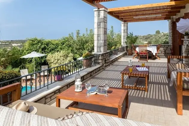 Classy Villa With Panoramic View