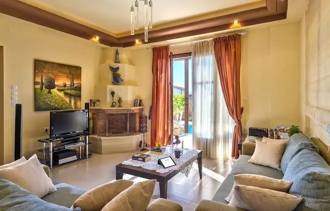 Modern and Cozy Villa