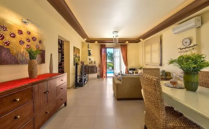 Modern and Cozy Villa