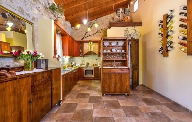 Traditional Elegand Villa