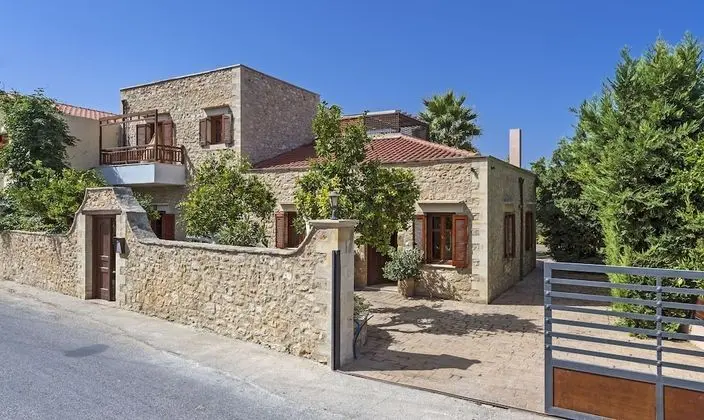 Traditional Elegand Villa