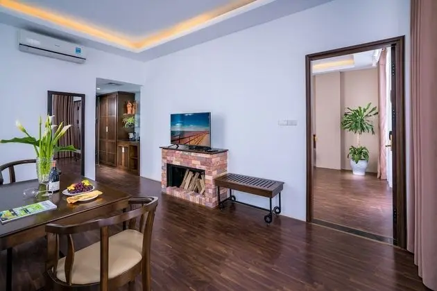 Junior Süit, Dağ Manzaralı
